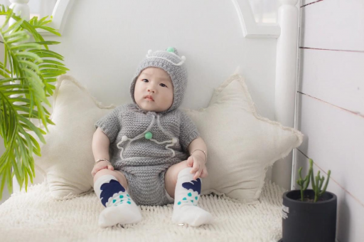 大连八零甜妻萌宝宝